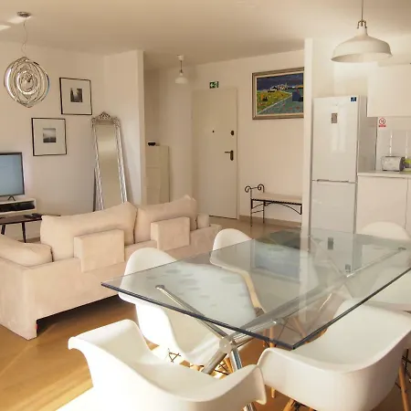 Lägenhet Elegant Znjan Split
